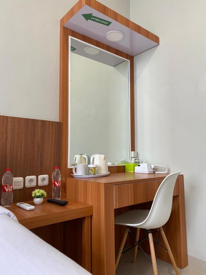 Oyo 2816 Privato Suite Kembaran Buitenkant foto