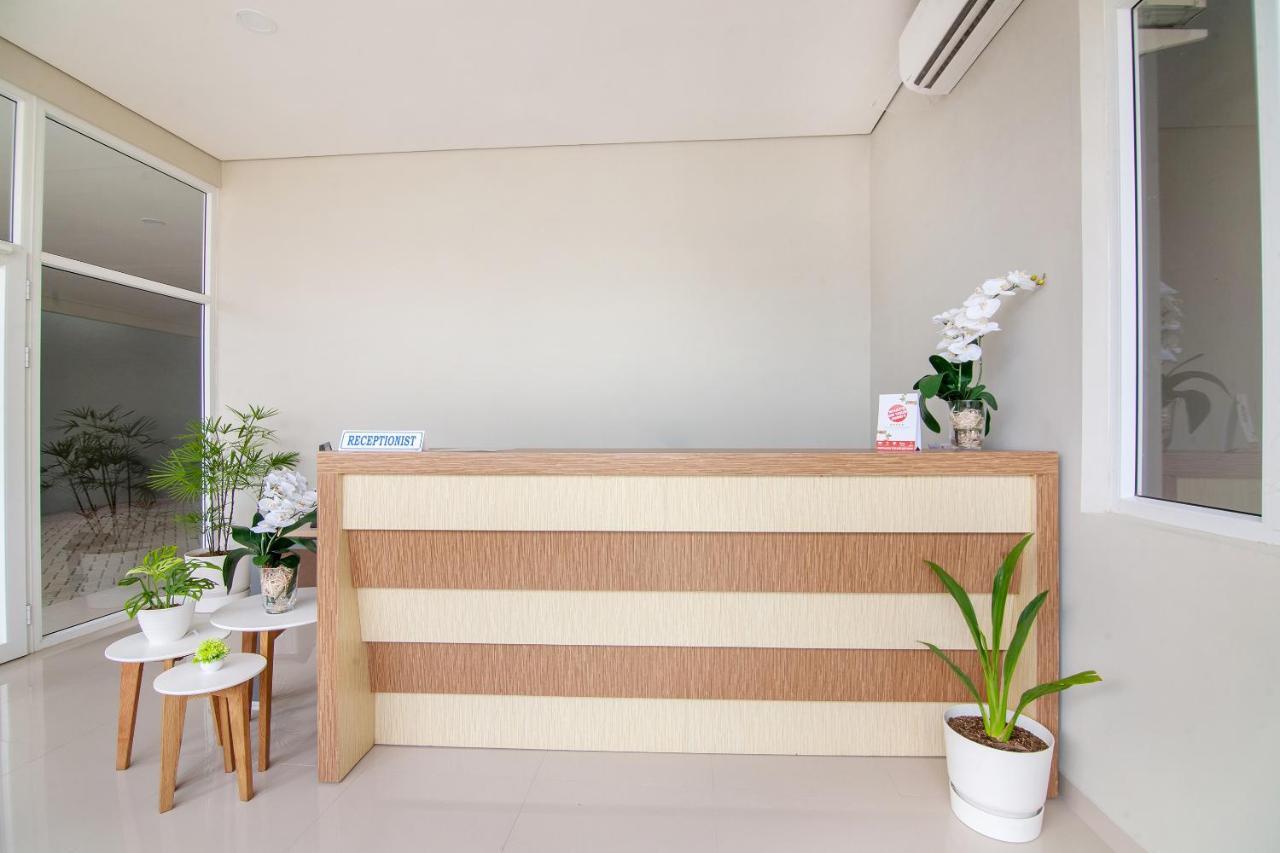 Oyo 2816 Privato Suite Kembaran Buitenkant foto