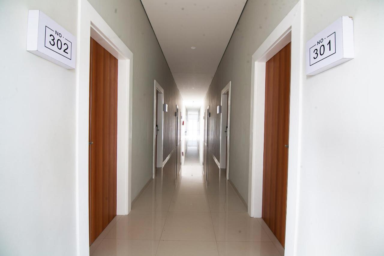 Oyo 2816 Privato Suite Kembaran Buitenkant foto