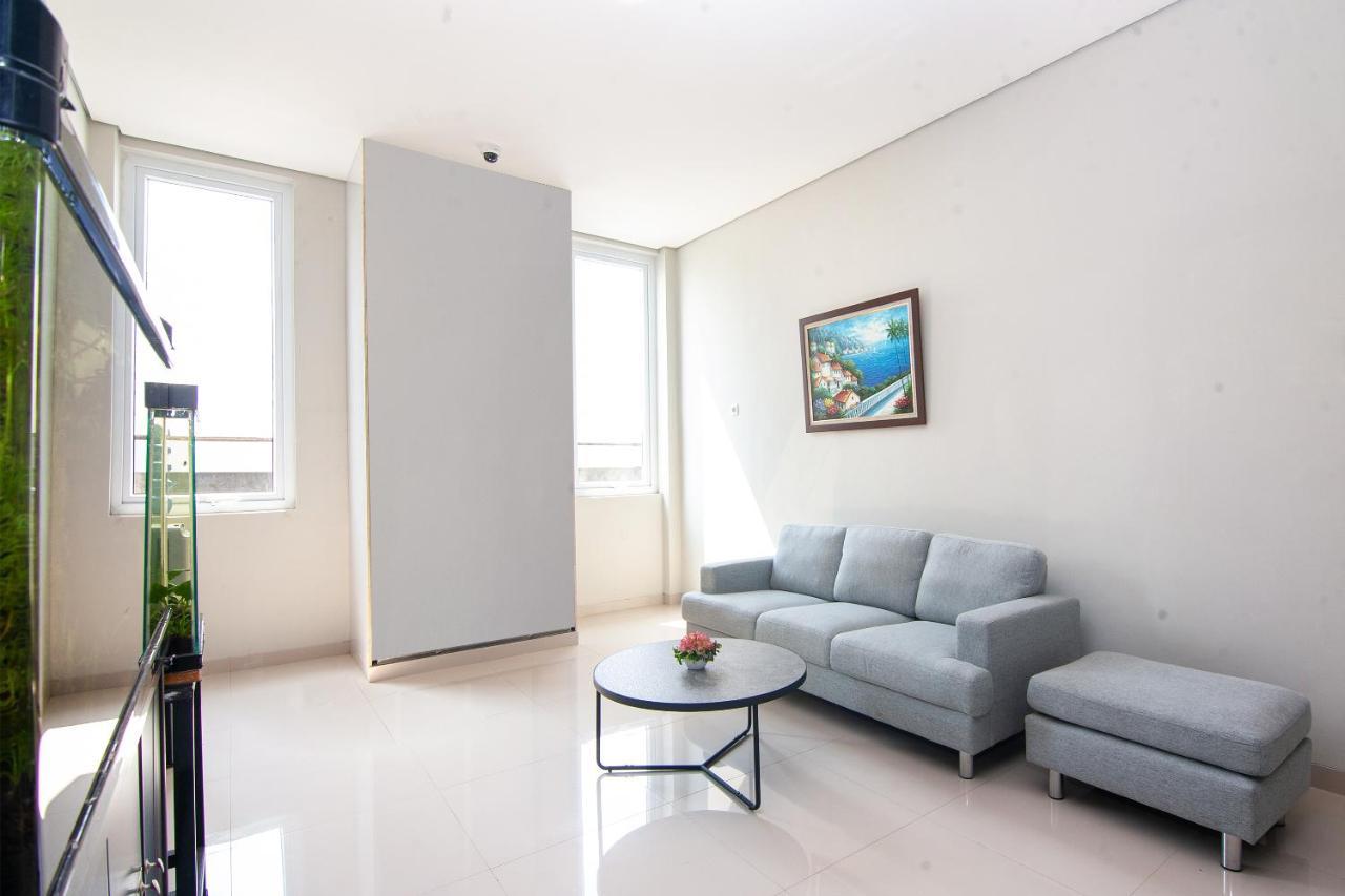 Oyo 2816 Privato Suite Kembaran Buitenkant foto